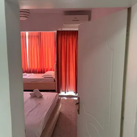 Aparthotel Xh Golem (Tirana)
