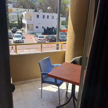 מלון דירות Xh